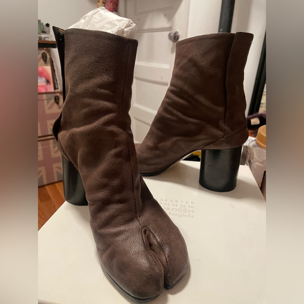 Maison Margiela Tabi 37 Brown